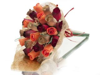BUCHET DE TRANDAFIRI DIN LEMN "TEDI"
