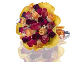 BUCHET DE TRANDAFIRI DIN LEMN "SHINE"
