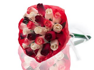 BUCHET DE TRANDAFIRI DIN LEMN "KRISTI"