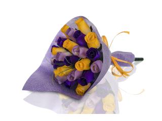 BUCHET DE TRANDAFIRI DIN LEMN „ERIN”