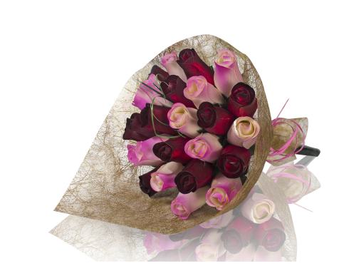 BUCHET DE TRANDAFIRI DIN LEMN "KIRA"