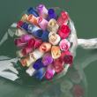 BUCHET DE TRANDAFIRI DIN LEMN "RAINBOW"